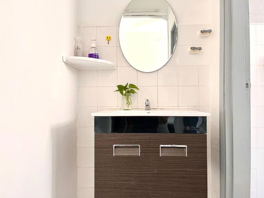 Center Bliss: Steps From Attractions! Apartment